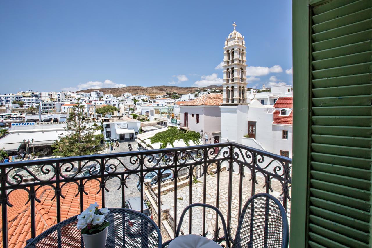 Aegli 1876 Hotel Tínos Buitenkant foto