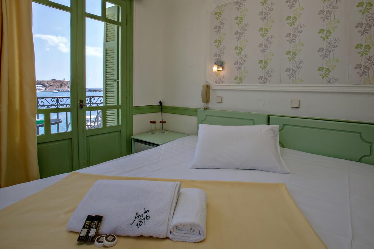 Aegli 1876 Hotel Tínos Buitenkant foto